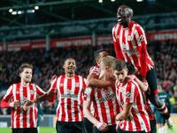 关于赛地聚焦——英超今晚热度飙升，洛杉矶快船刷新队史纪录，底气十足，身体对抗强度拉满的信息