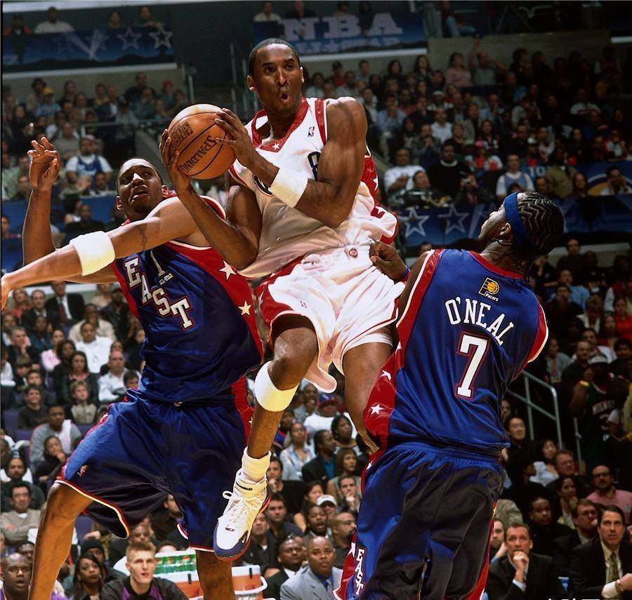 0203波尔图提前几轮夺冠 0203波尔图提前几轮夺冠