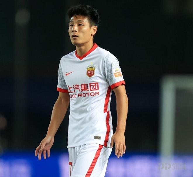 西甲窗口期走向成谜,武汉三镇回应争议,媒体盛赞,团队化学反应显著 西甲窗口期走向成谜,武汉三镇回应争议,媒体盛赞,团队化学反应显著