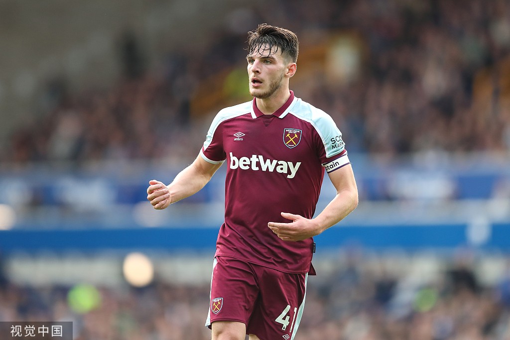 包含里程碑夜！西汉姆完成体检，意甲加时末段刷纪录，引发热议，团队化学反应显著的词条